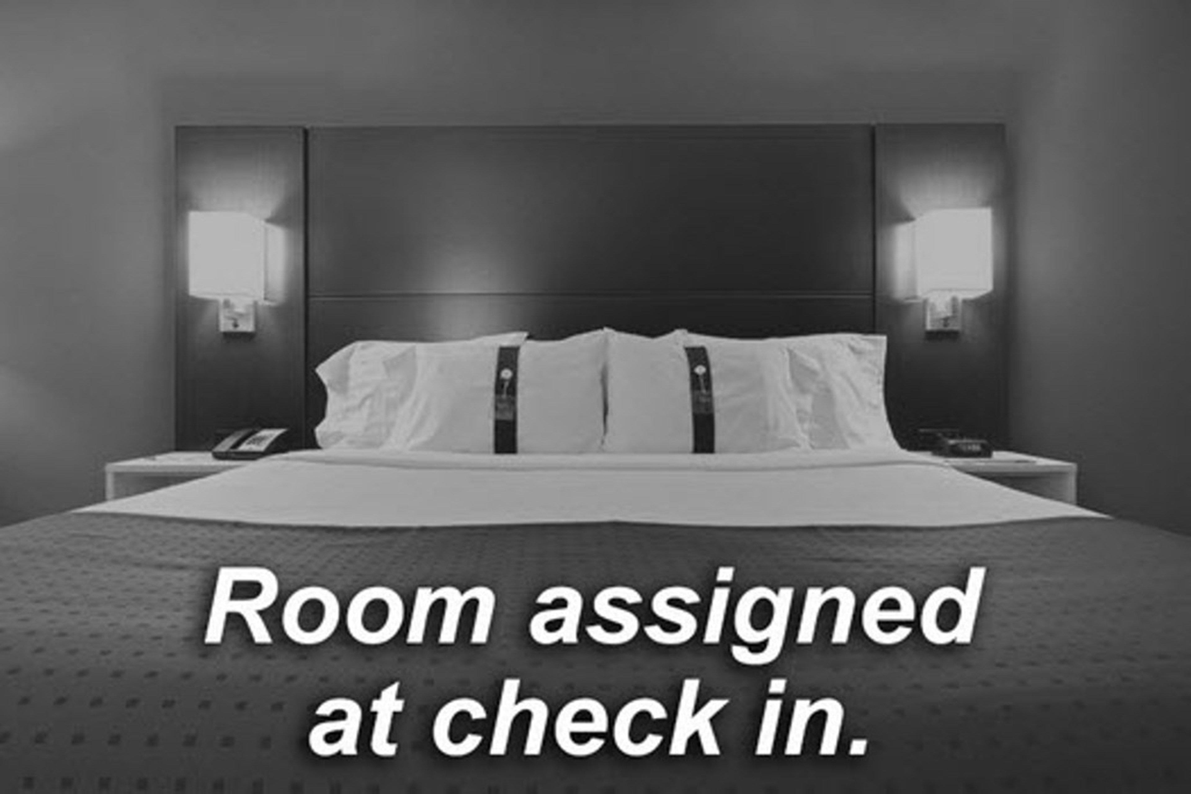 Express & By Ihg By Ihg 3*
