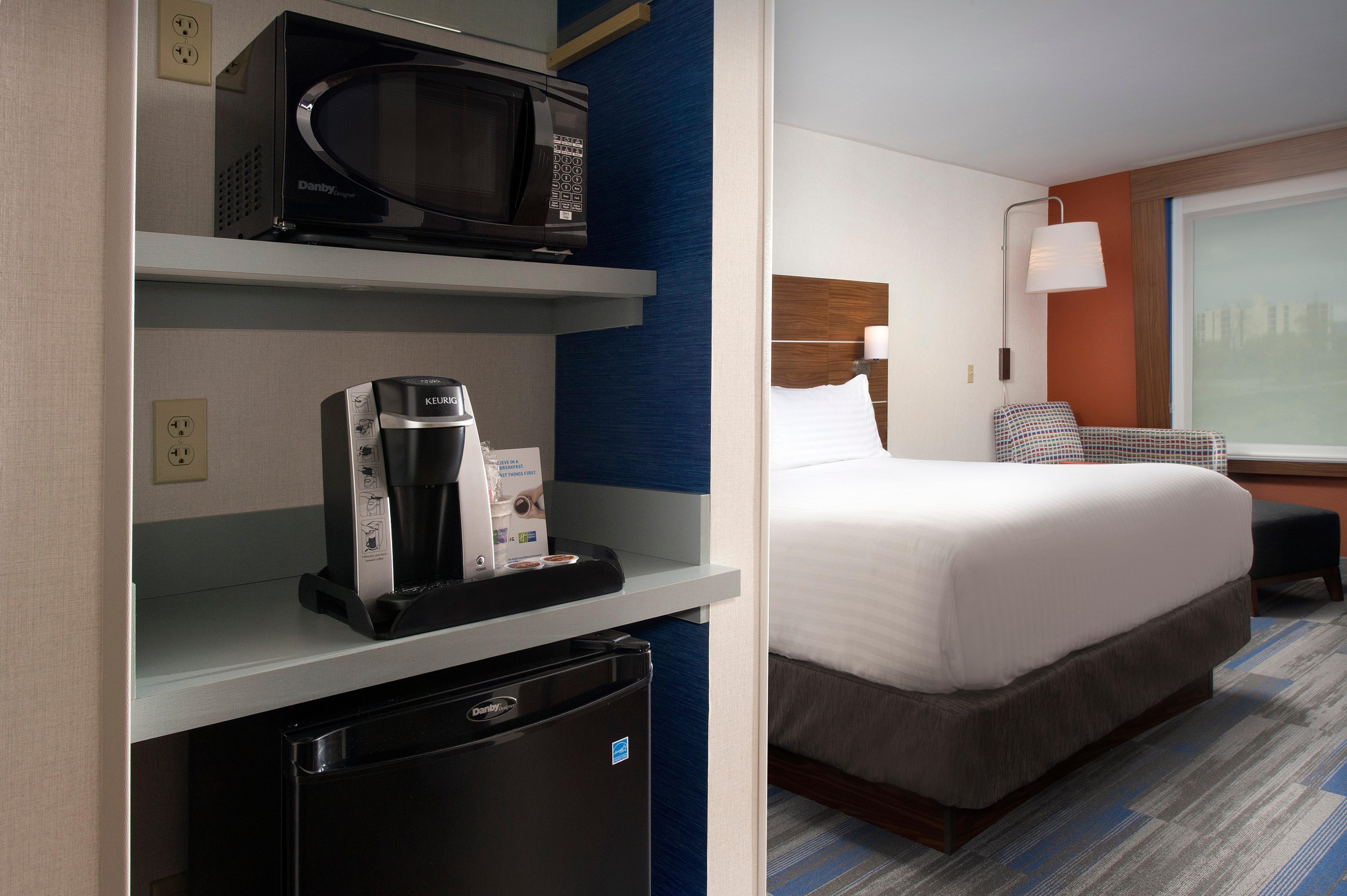 Express & By Ihg By Ihg 3* Altoona